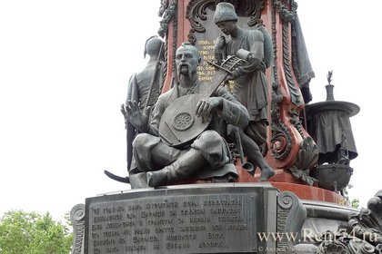 Краснодар: часть памятника Екатерине Второй