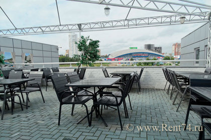 Летняя терраса ресторана Брудершафт под открытым небом