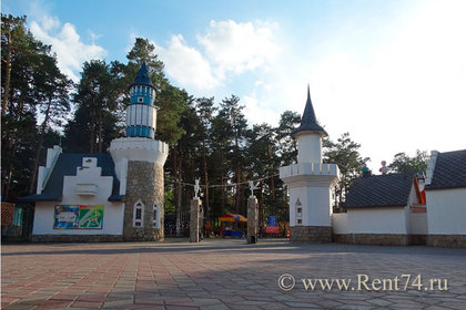 Площадка развлечений Гулливер в парке Гагарина