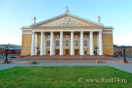 Театр оперы и балета в Челябинске